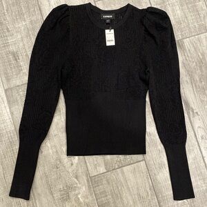 NWT Express puffed shoulder cropped sweater